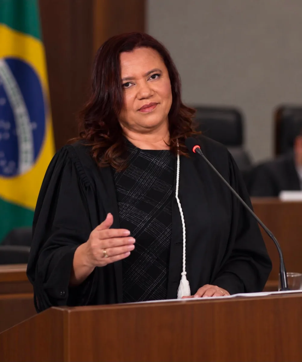 Rosemi Soares